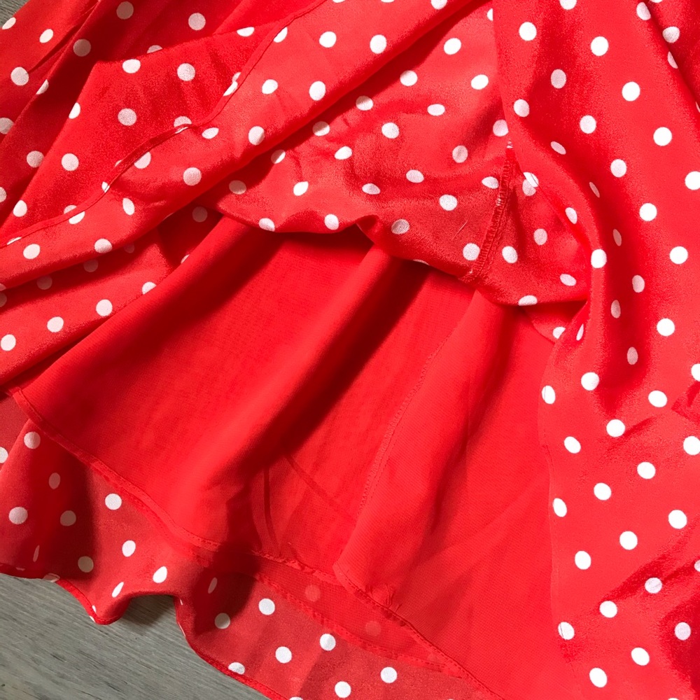 ♥️ 3/$15 Red Coral Polka Dot Dress Forever21